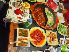 -陆派巴倒烫火锅(城东店)