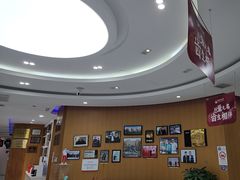 -雅悦齿科(顾村公园店)