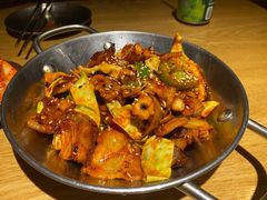 鱿鱼炒五花肉-富乐满韩国正宗炸鸡韩国料理(虹泉路店)