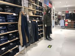 -优衣库(北京万柳华联购物中心店)