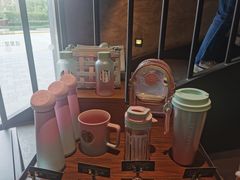 -星巴克(上海虹桥南丰城办公楼店)