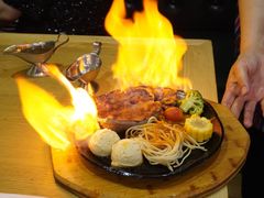 -豪约客牛排(百大奥莱店)