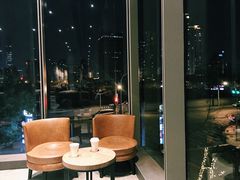 -星巴克臻选(湖滨道店)