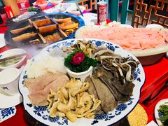 巴九门毛肚拼-巴九门老火锅(来福士打望店)