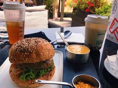 芝士瀑布汉堡-Lets burger非常汉堡·环球风味(蓝色港湾店)
