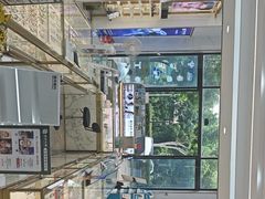 -世纪大明眼镜·蔡司战略授权店(汉街店)