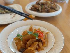 -品鲜村农家菜·阳澄湖大闸蟹(总店)