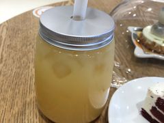 -藏猫猫咖啡主题馆(中央大道店)