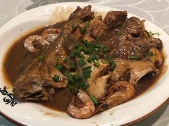红烧杂鱼-何记面馆(龙泉山店)