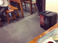 -禾诗夜市大饼油条(松江店)