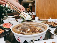 -土连锅·现熬养生汤锅(梁家巷店)