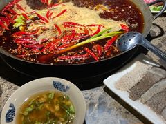 -六公里老火锅(总店)