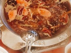-山城年华老火锅(玉林店)