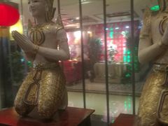 -音皇乐友汇量贩式KTV