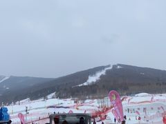 -中旅松花湖滑雪场
