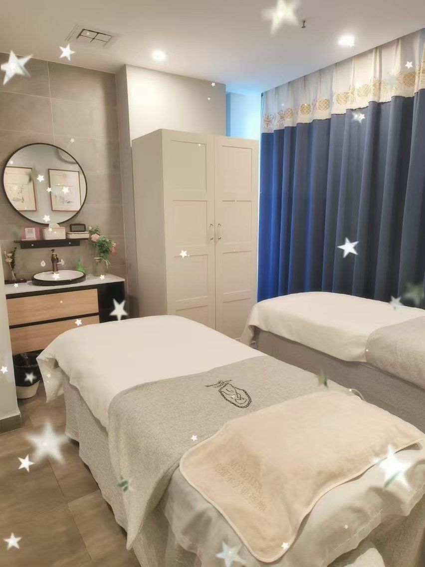 艾尚美真的超棒!店面在一楼,特别好找.店内环境优雅