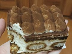 咖啡提拉米苏蛋糕-星巴克(嘉兴平湖吾悦广场店)