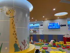 -戊辰亲子游泳俱乐部