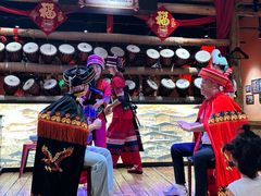 -老滇山寨•云南特色菜•地方菜•民族风情歌舞表演(金碧店)