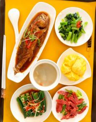 -月之旅·尊 高端月子会所(科馨别墅一店)
