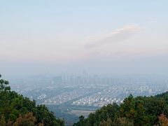 -灵岩山风景区