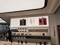 -华为授权体验店(中山公园来福士)
