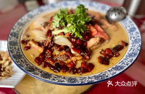 Slightly Spicy Jiangtu Fish