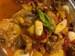 沙湾原始大盘鸡-丝路金桃·新疆菜(徐汇店)