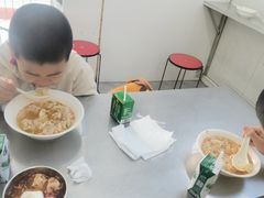 -巧手馄饨(箍桶巷店)
