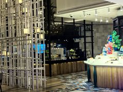 -松咖啡自助餐厅·松北香格里拉