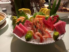 -八府香鸭·啫啫煲(华山路店)