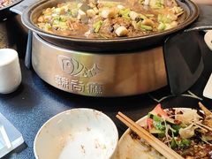 -辣尚瘾·烤鱼·新川菜(牡丹园直营店)