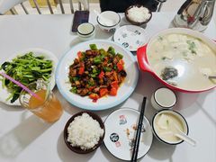 -煲来饱去冷水鱼