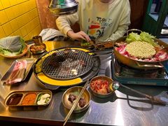 -釜山火炉·海鲜烤肉(紫藤路店)