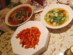 -巴特餐饮6加1音乐餐吧·新疆菜