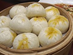 -百鸟朝凤宴会中心