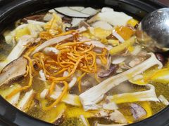 -菌之家·专业纯野生菌火锅·特色炒菌