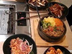 辣牛肉石锅拌饭-新石器烤肉(中房金谊广场店)