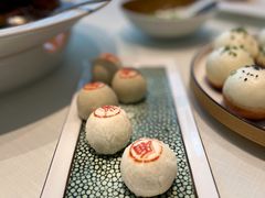 玫瑰豆蓉酥-屋里厢上海菜馆