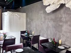 -LESCEDARS Brasserie Bistro香柏树