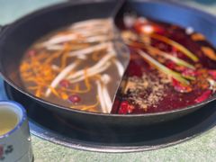 -憨铁匠老火锅(龙岗万科里店)