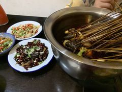 -四小区火锅·巷子里的重庆火锅(花照壁店)
