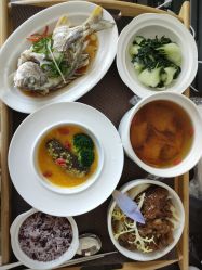 -臻康乃馨月子中心(集美店)