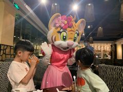 -白虎自助餐厅·真老虎·景观自助餐厅(广州长隆酒店)