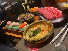 -捞王锅物料理(上海世茂广场店)