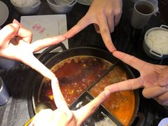 -热火朝天鲜切牛肉火锅(南强街巷店)