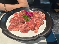 -三不牛腩(宾虹路店)