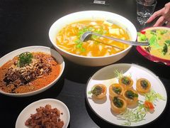 -麻六记(凤凰汇店)