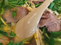 牛肉粉丝汤-小姜锅贴(凤凰街店)