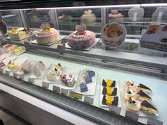 面包甜点陈列柜-BreadTalk面包新语·烘焙蛋糕(广州白云五号店)